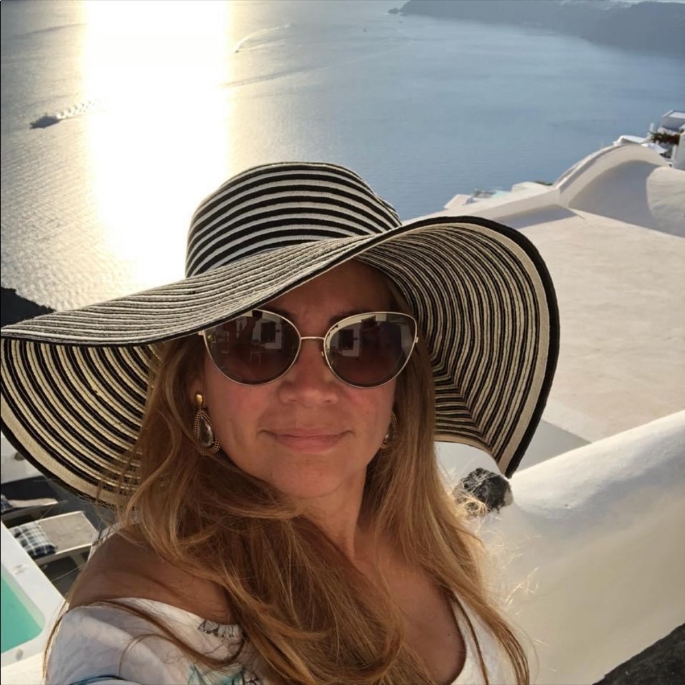 Meet your Posher, Cristina
